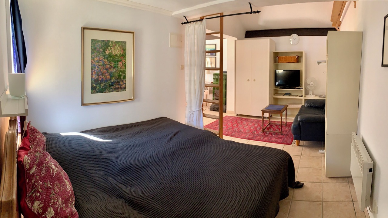 Photo of Bedroom in Saint-Etienne-de-Gourgas