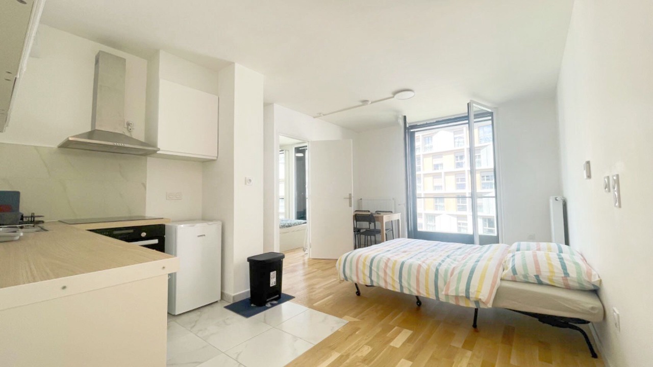 Photo of Bedroom in Asnieres-sur-Seine