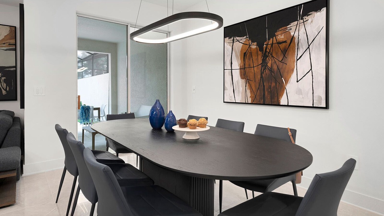 Photo of Livingroom in Florida Center