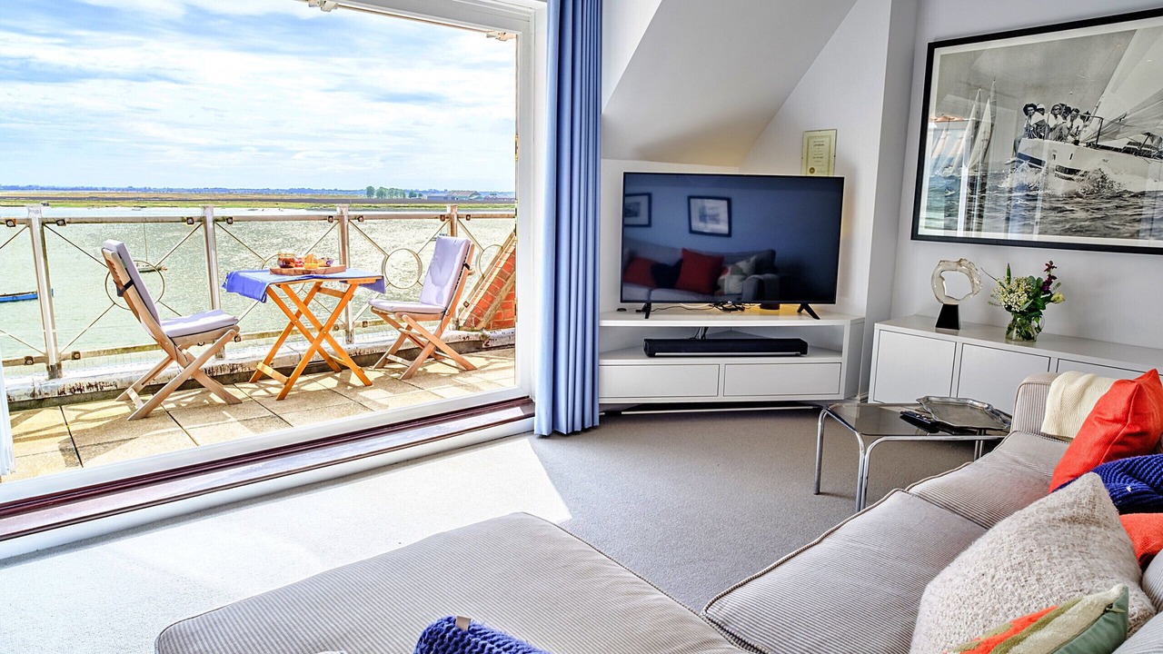 Photo of Livingroom in Burnham-on-Crouch