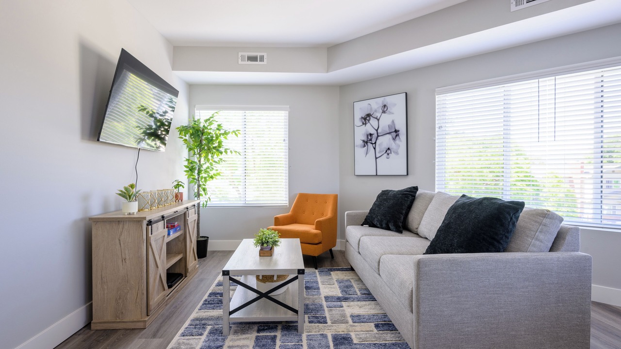 Photo of Livingroom in Campbell