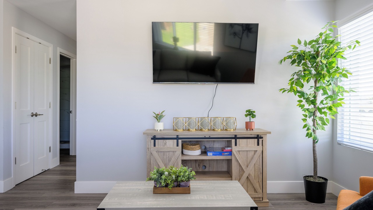 Photo of Livingroom in Campbell