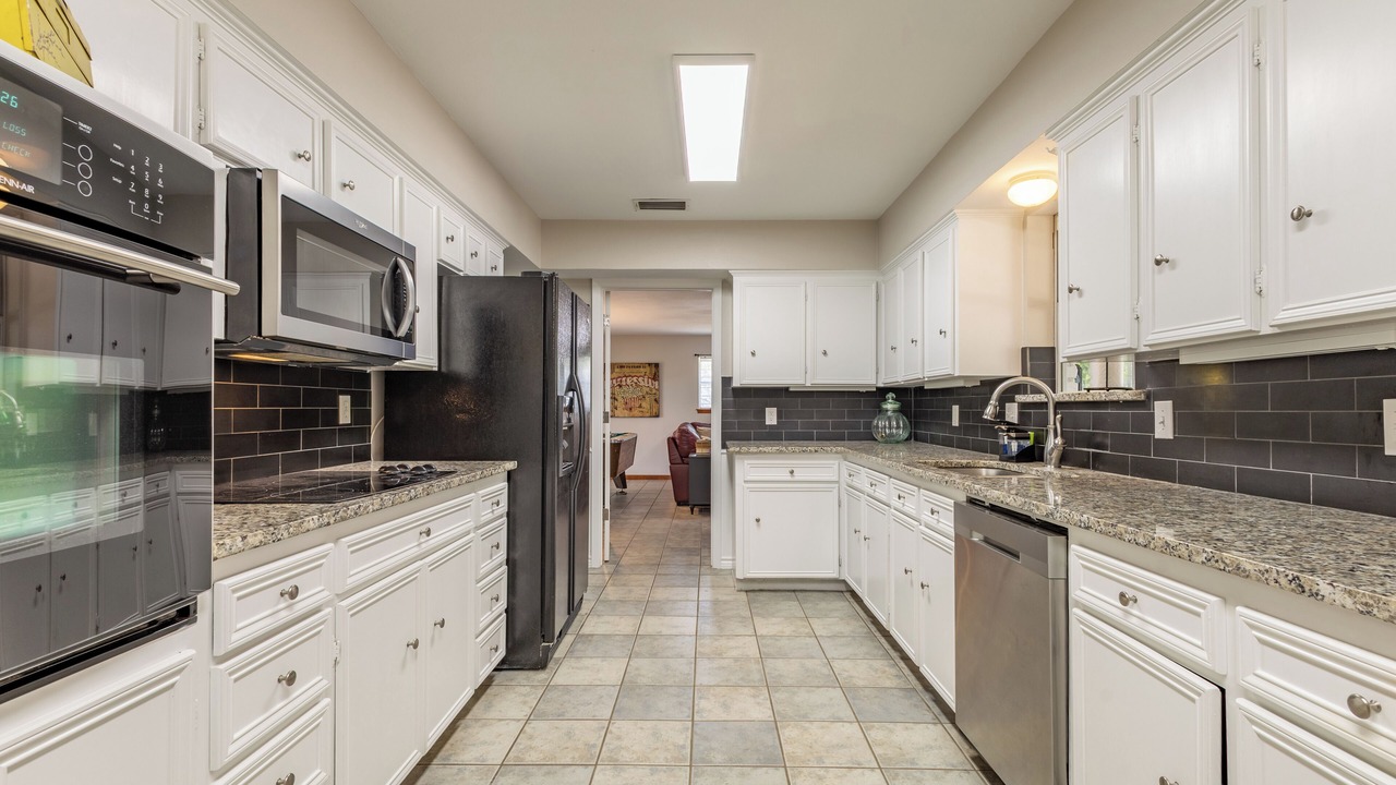 Photo of Kitchen in Glen Rose