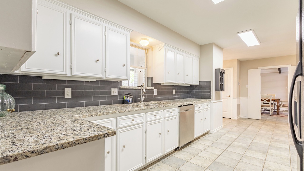 Photo of Kitchen in Glen Rose
