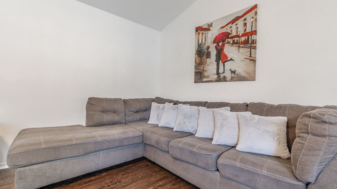 Photo of Livingroom in Benton