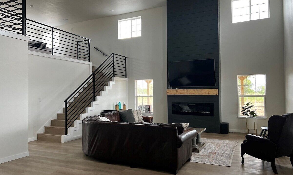 Photo of Livingroom in Enid