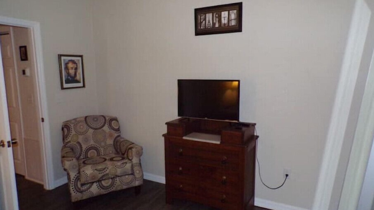 Photo of Livingroom in Arcadia Historic District
