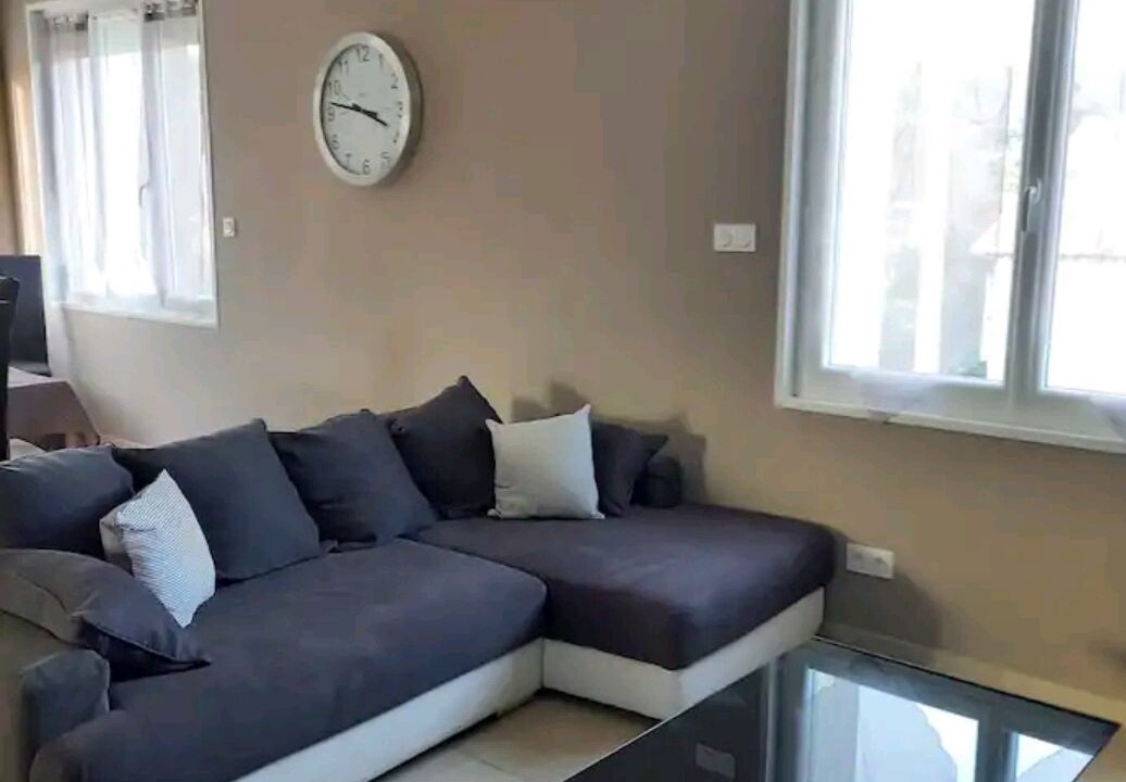 Photo of Livingroom in Rousson