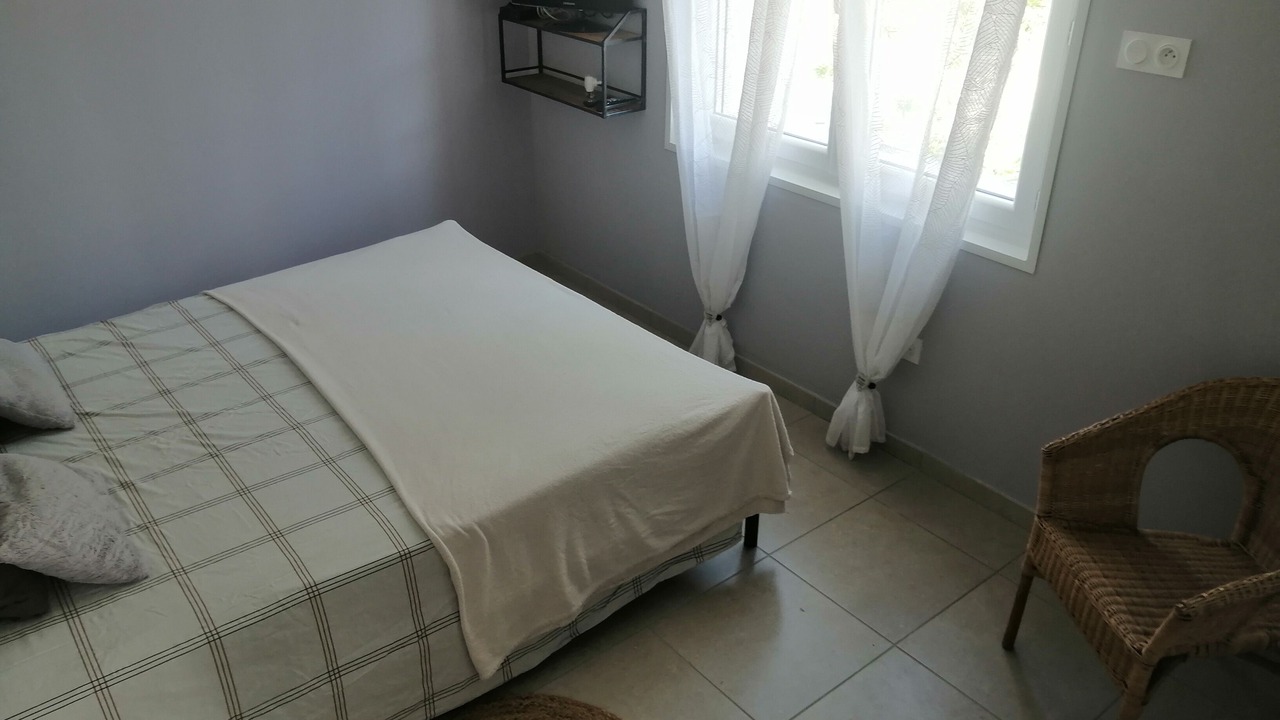 Photo of Bedroom in Rousson