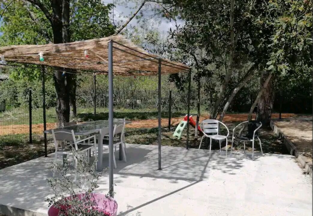 Photo of Outdoor in Rousson