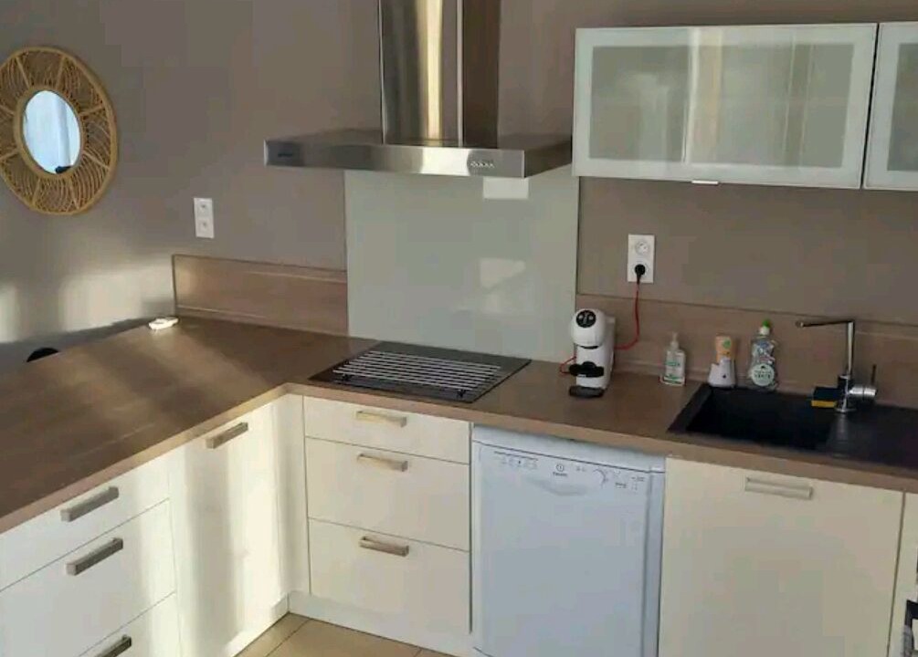 Photo of Kitchen in Rousson