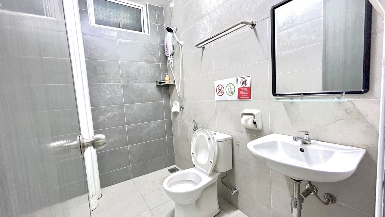 Photo of Bathroom in Kampung Kuchai