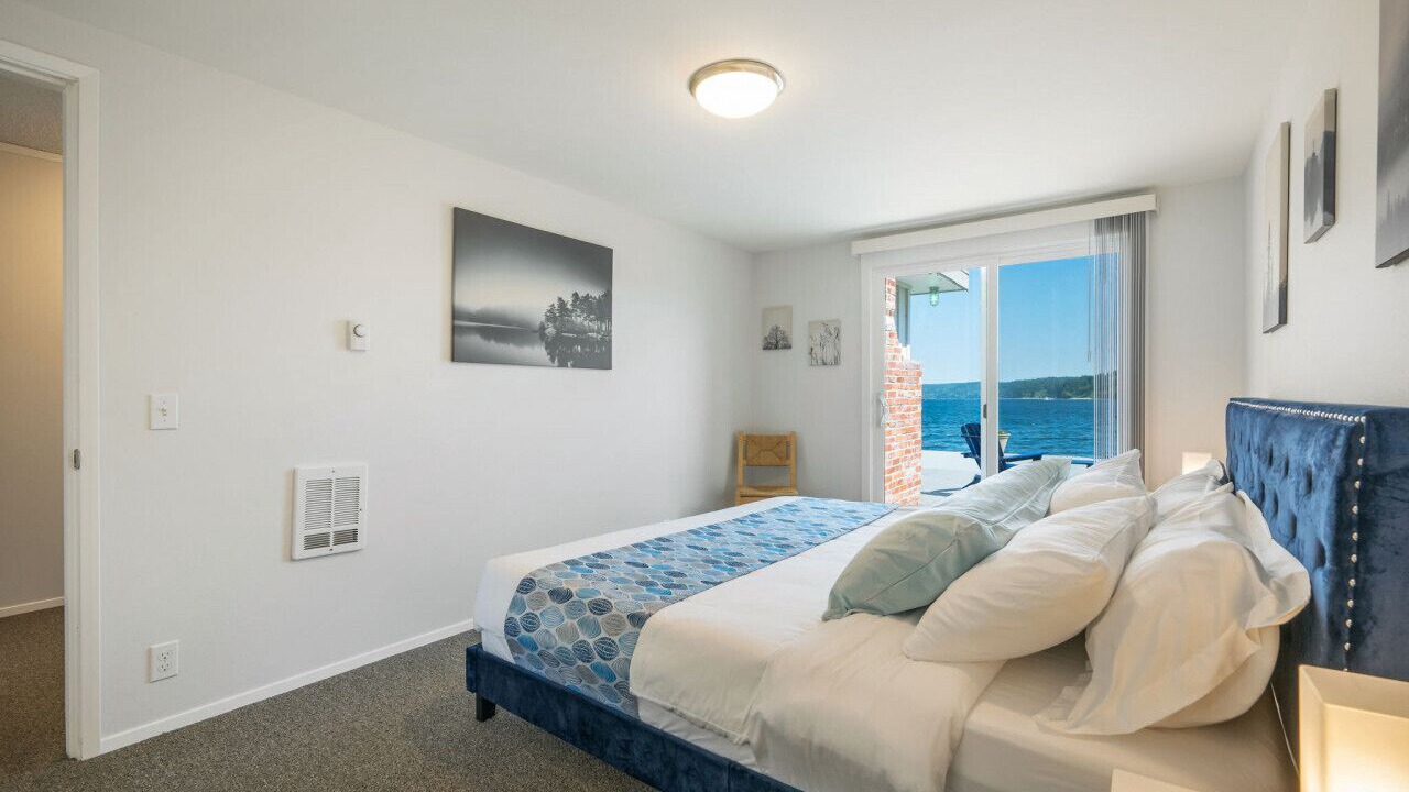 Photo of Bedroom in Gig Harbor