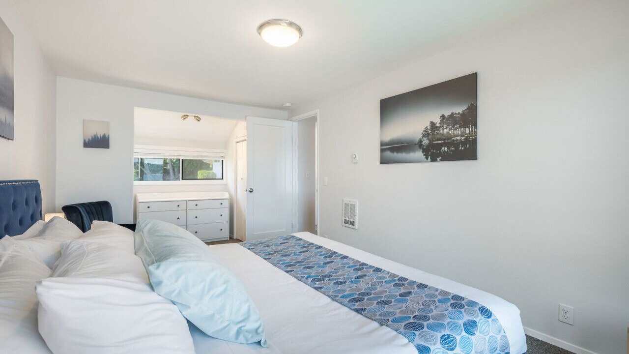 Photo of Bedroom in Gig Harbor