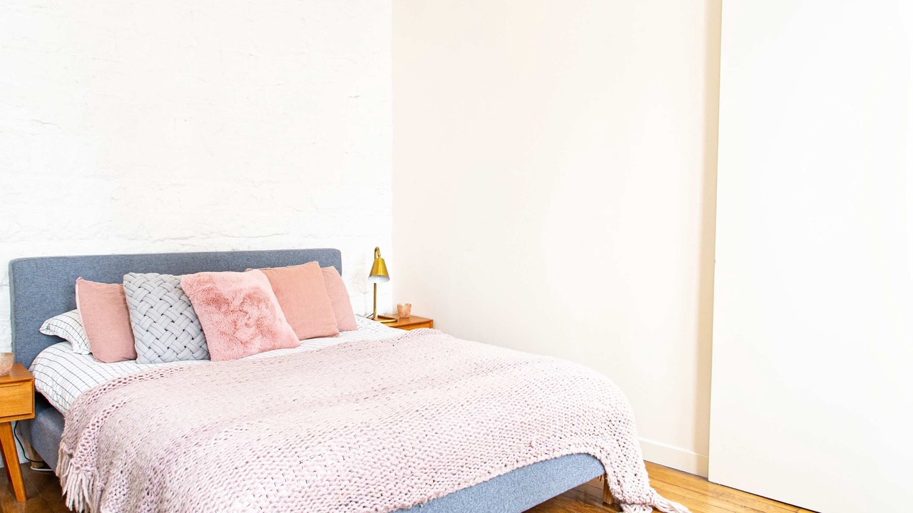 Photo of Bedroom in Latin