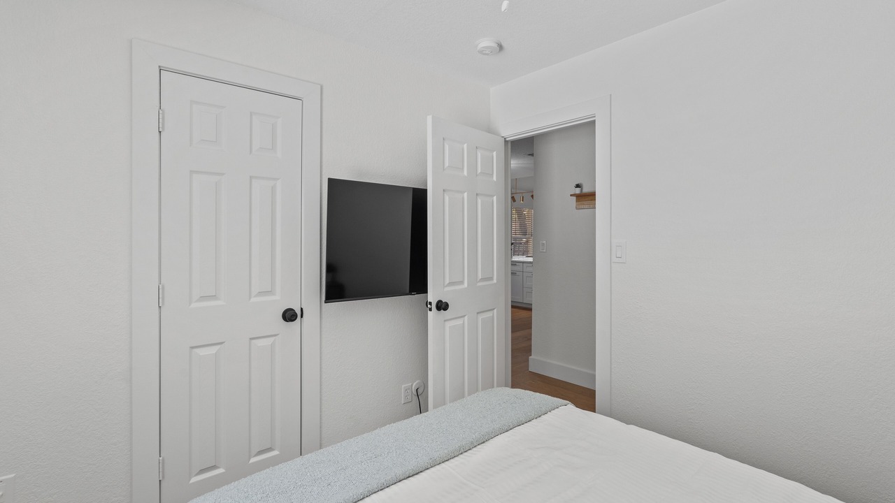 Photo of Bedroom in Kyle