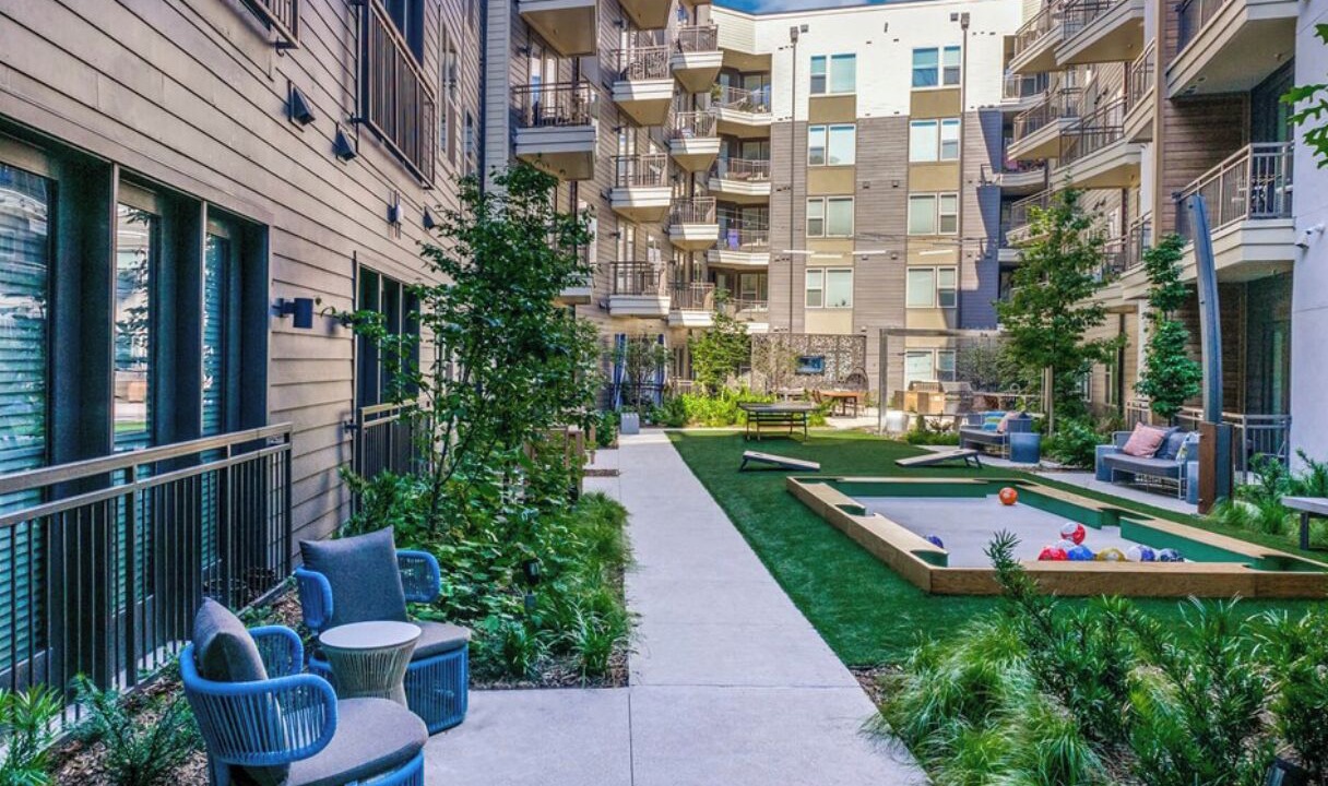 Photo of Outdoor in Addison