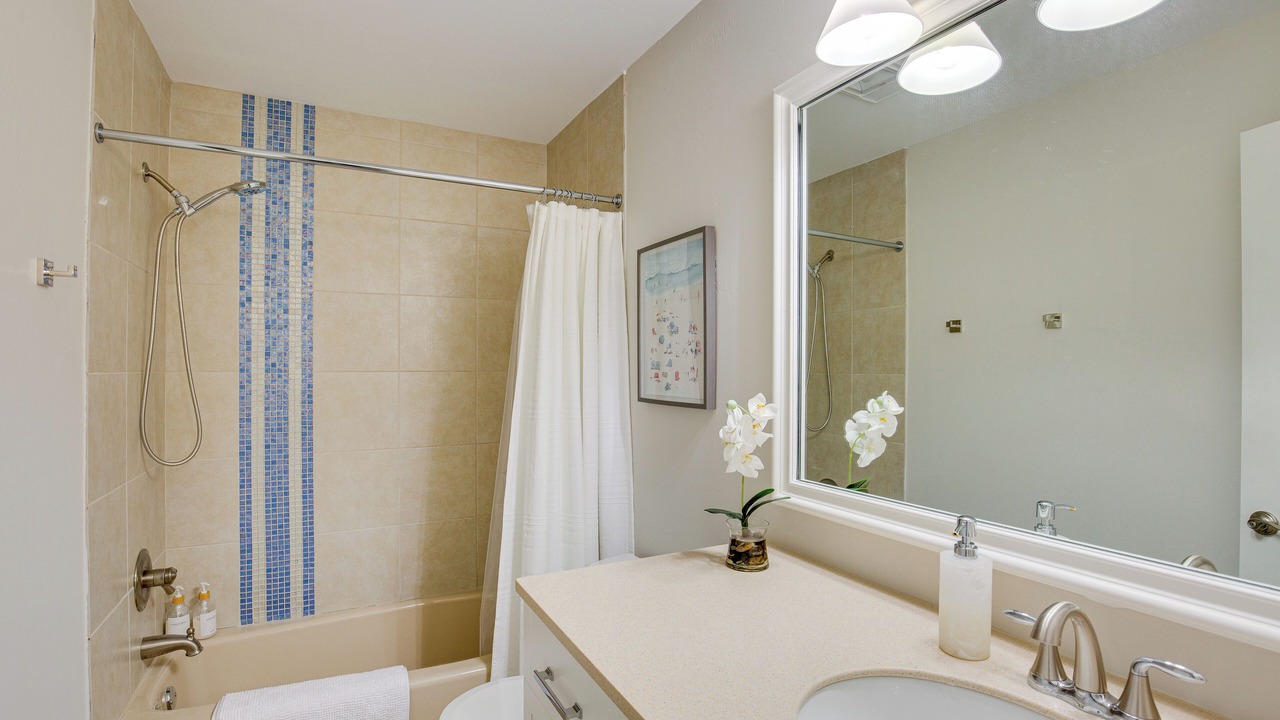 Photo of Bathroom in Leisure Land