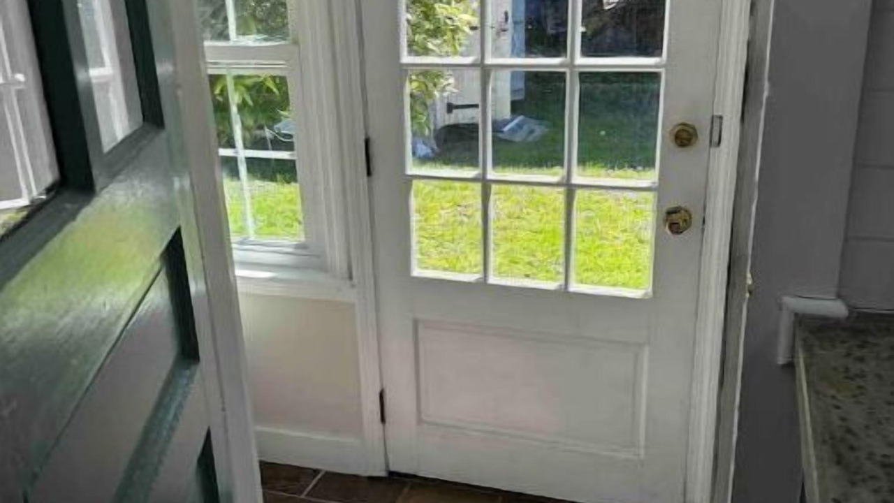 Photo of Others in Bellevue Avenue Historic District