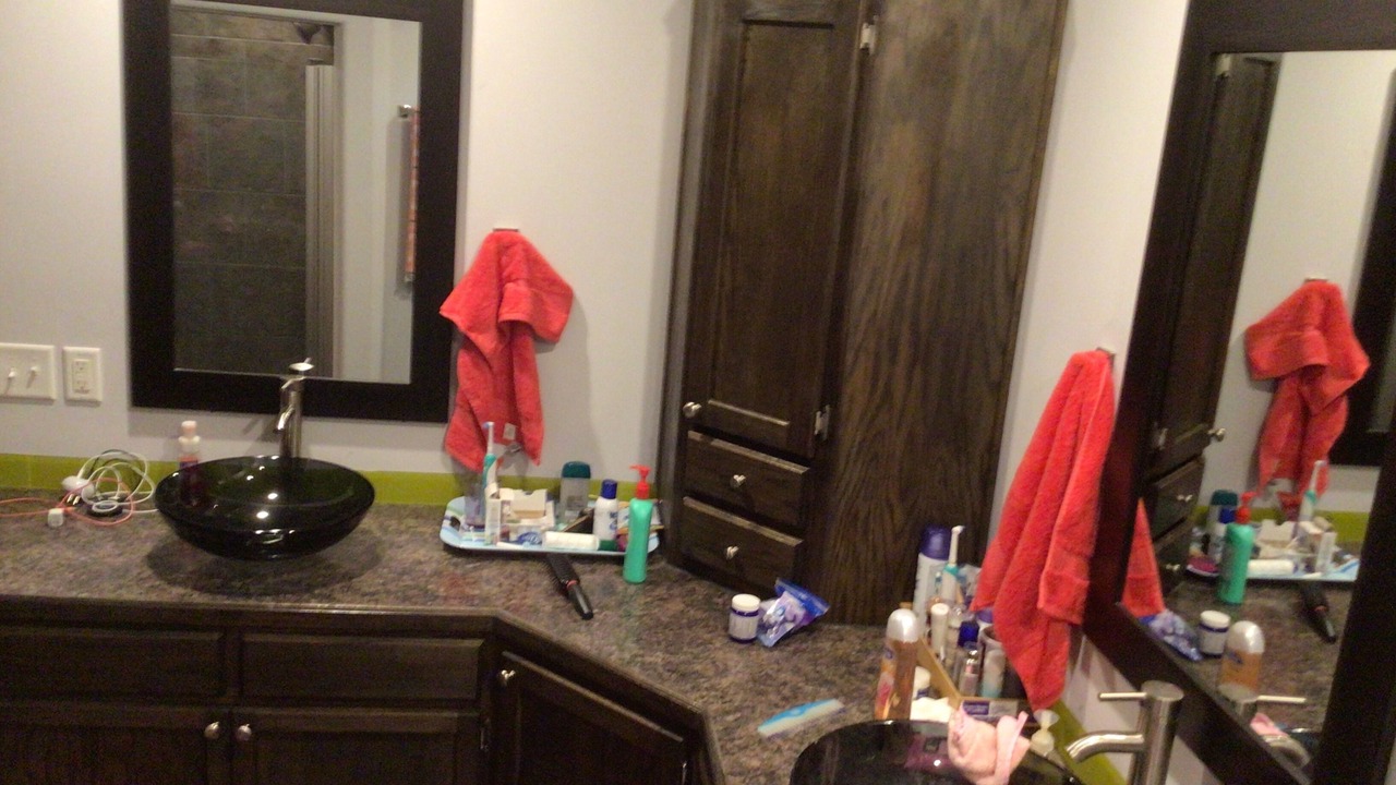 Photo of Bathroom in Republican City