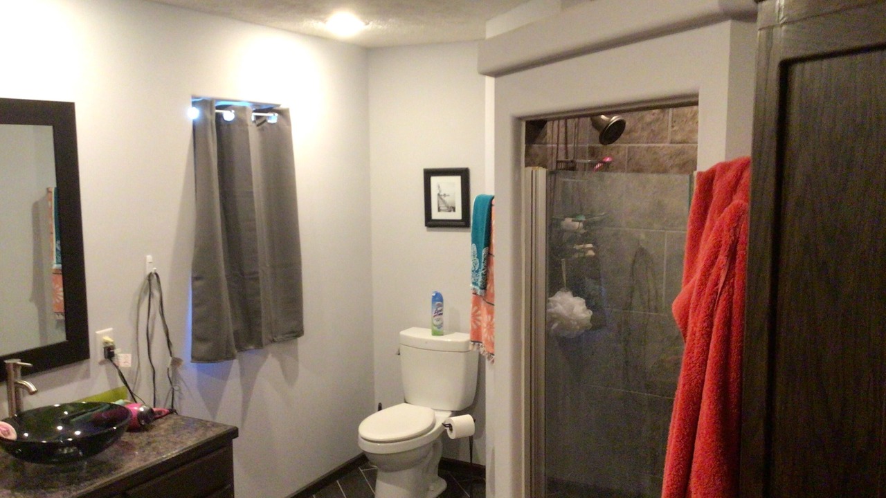 Photo of Bathroom in Republican City