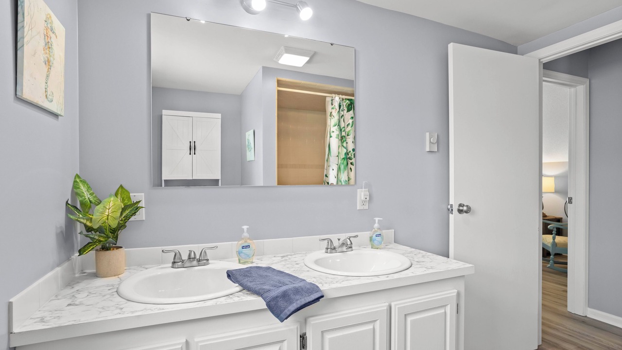 Photo of Bathroom in Shelbyville