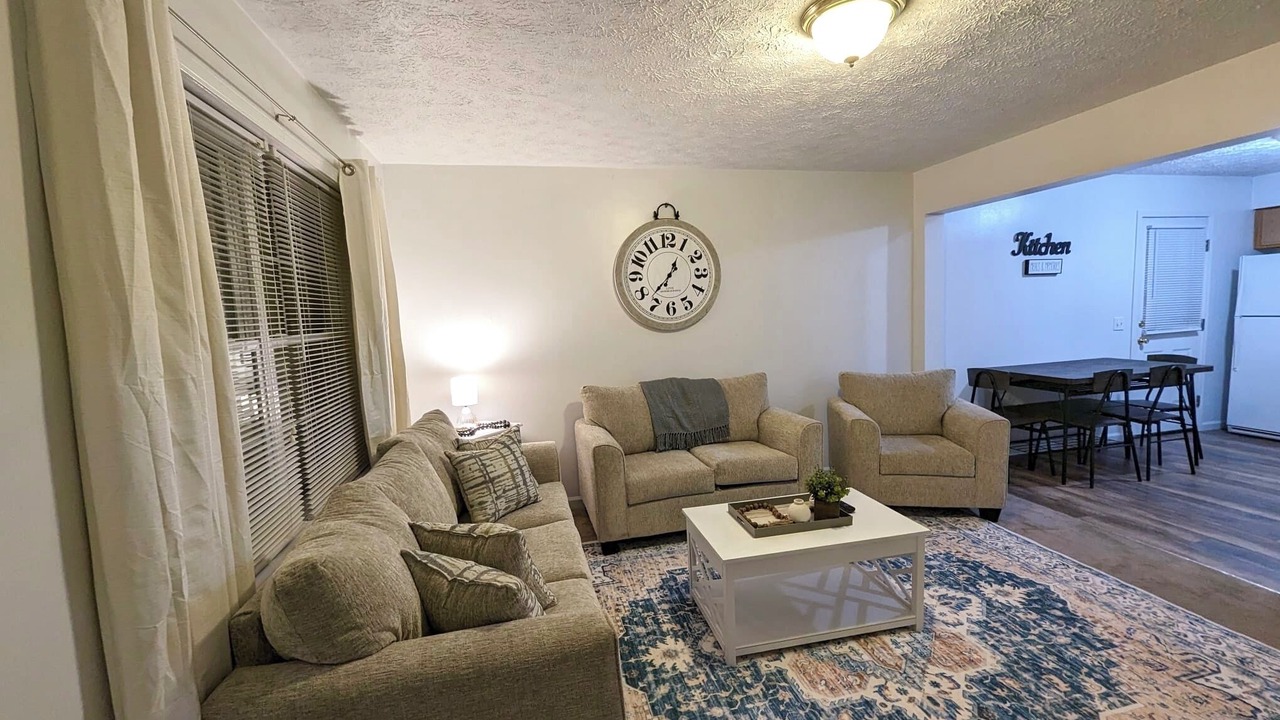 Photo of Livingroom in Blacksburg