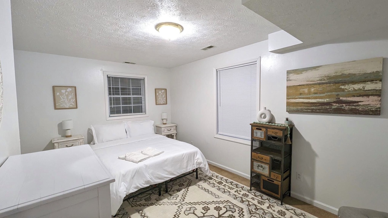 Photo of Bedroom in Blacksburg
