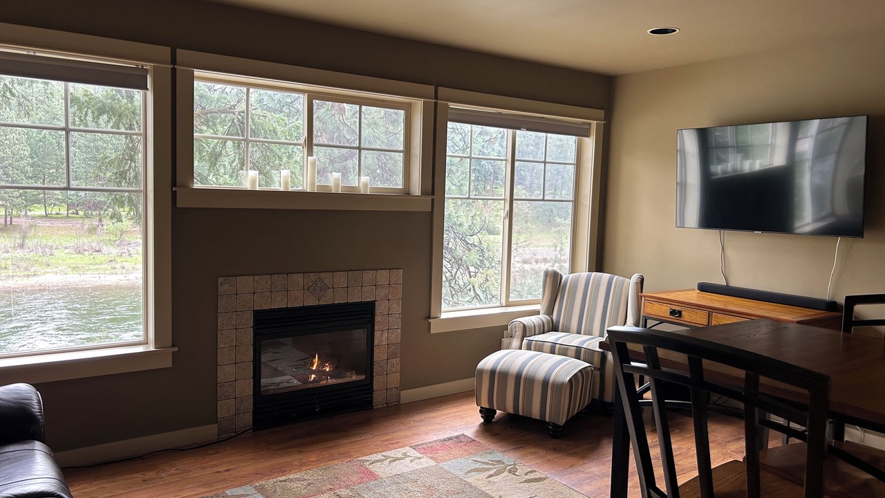 Photo of Bedroom in Riverbend