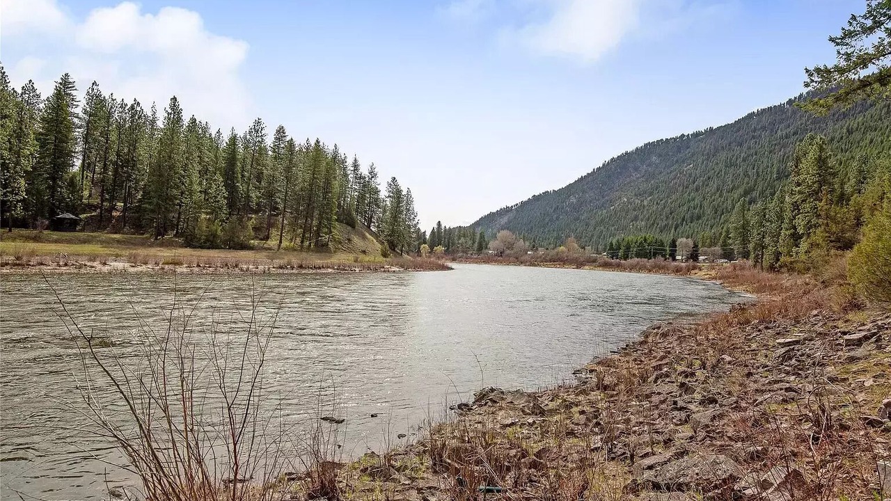 Photo of Others in Riverbend