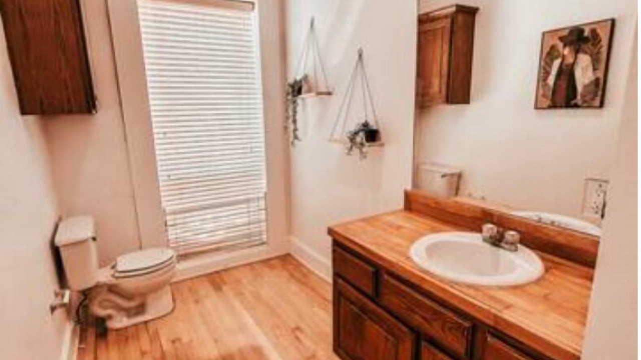 Photo of Bathroom in Waxahachie