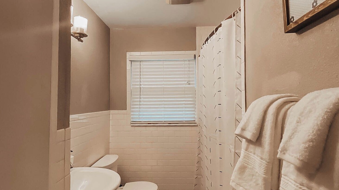 Photo of Bathroom in Waxahachie