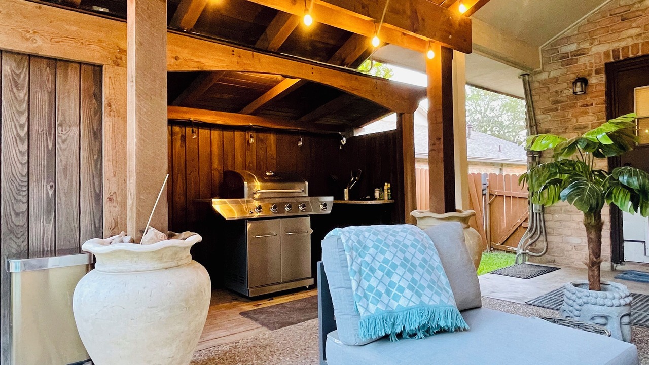 Photo of Patio Balcony in Hidden Forest