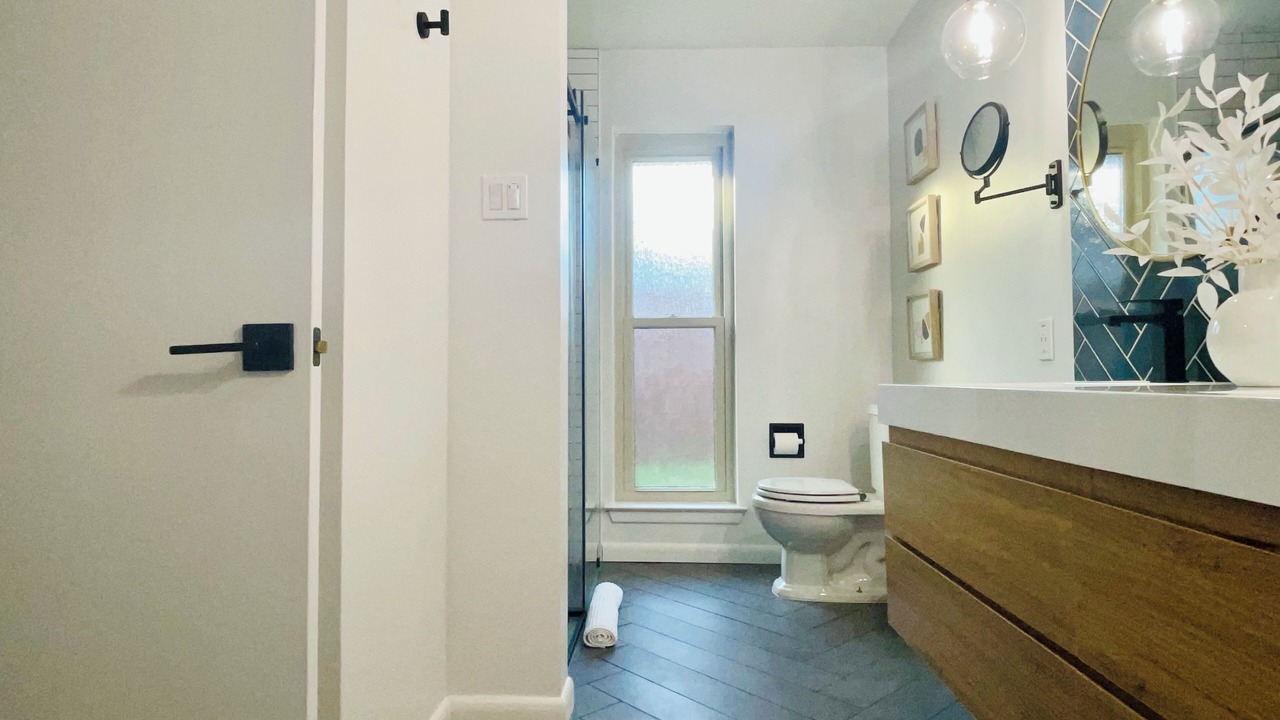 Photo of Bathroom in Hidden Forest