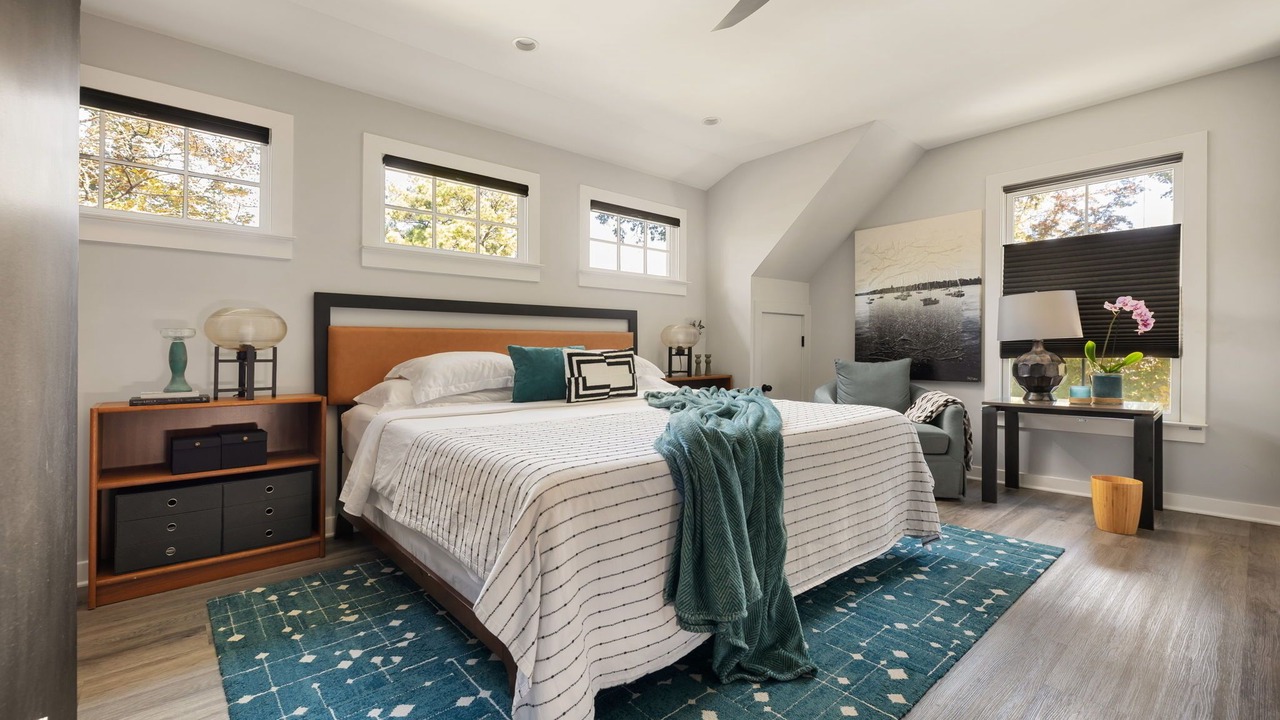 Photo of Bedroom in Morningside-Lenox Park