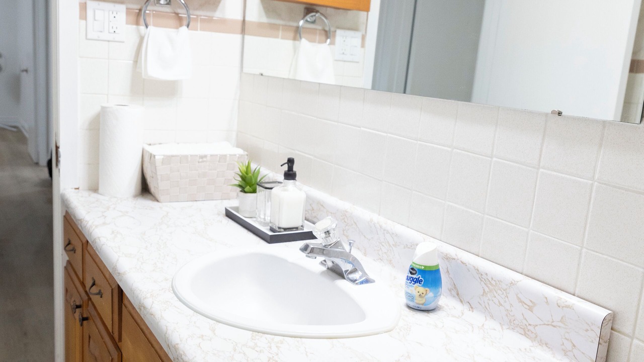 Photo of Bathroom in Silvertown