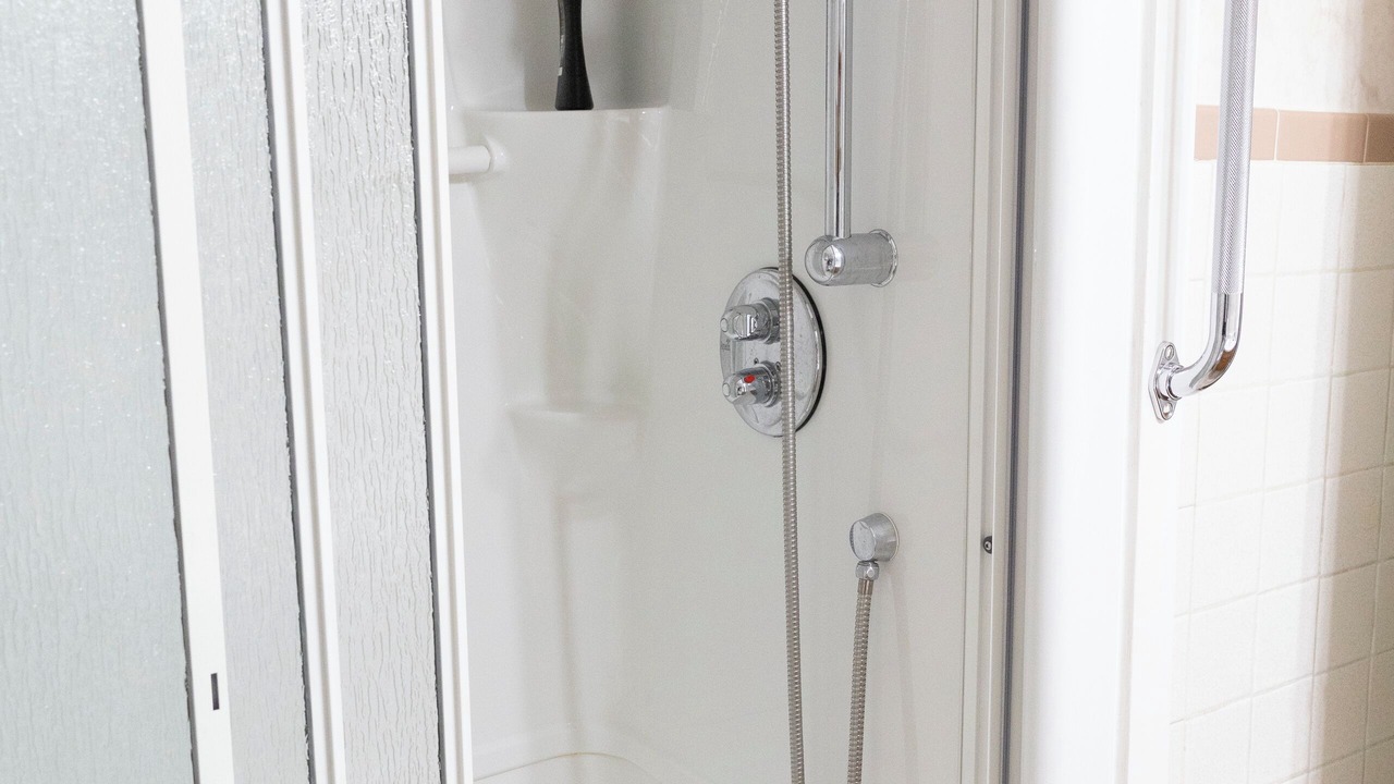 Photo of Bathroom in Silvertown