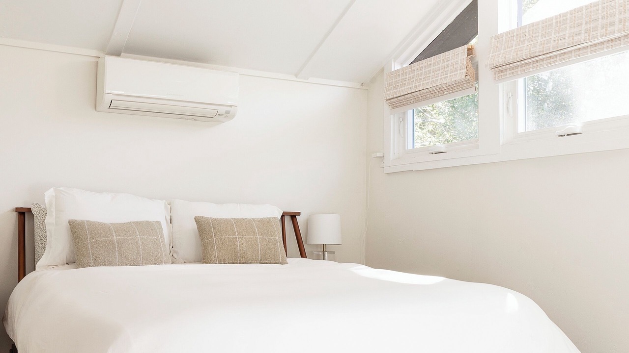 Photo of Bedroom in Black Mountain