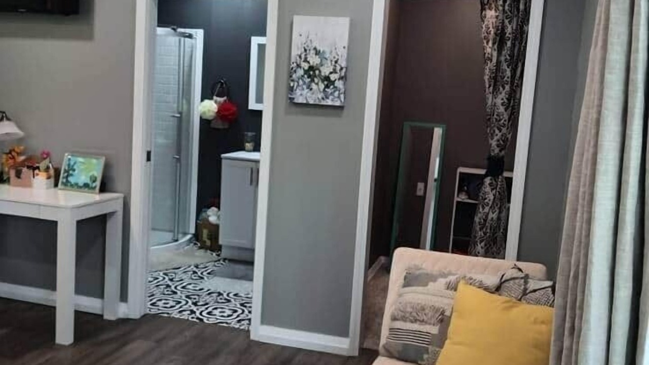 Photo of Livingroom in Red Hill