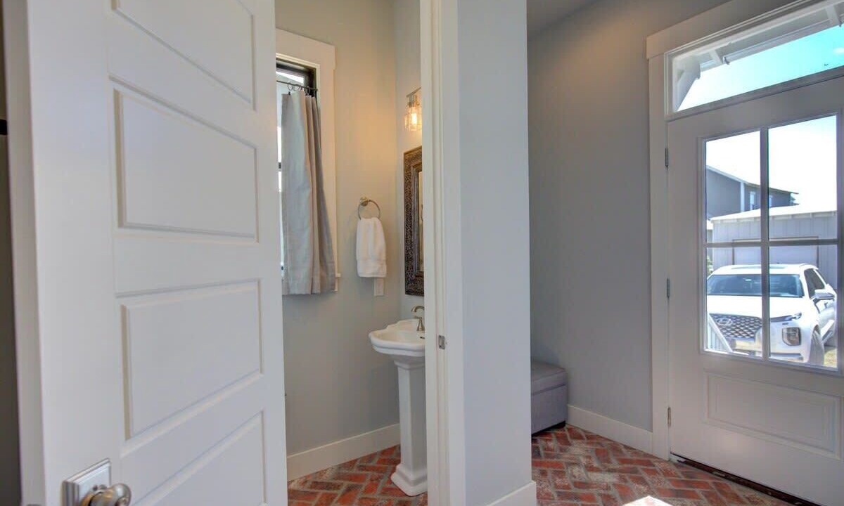 Photo of Bathroom in Eufaula