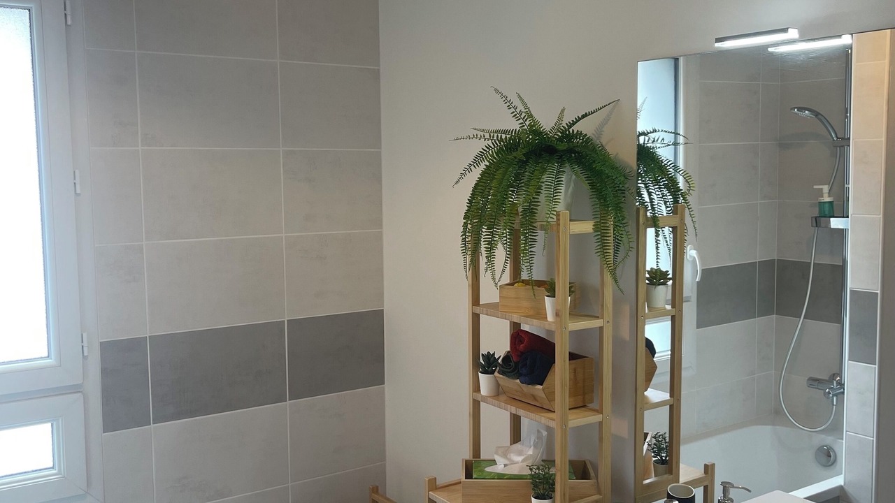 Photo of Bathroom in Saint-Nazaire