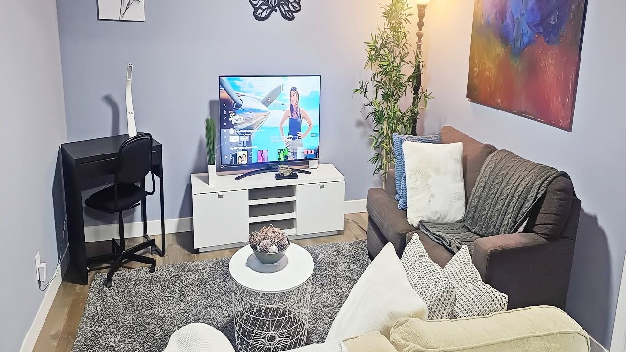 Photo of Livingroom in Airdrie