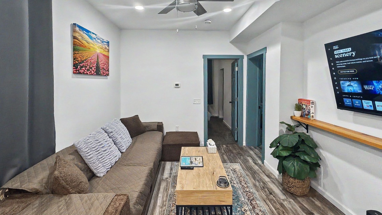 Photo of Livingroom in Dubuque
