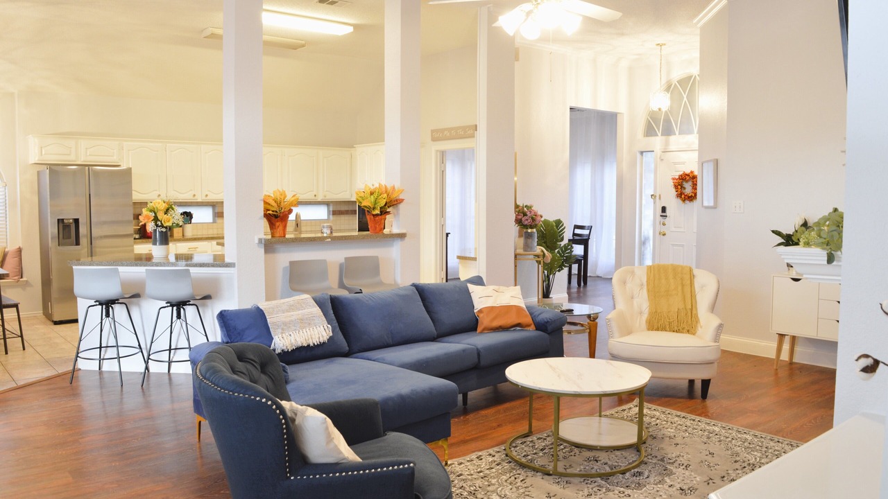 Photo of Livingroom in Mesquite