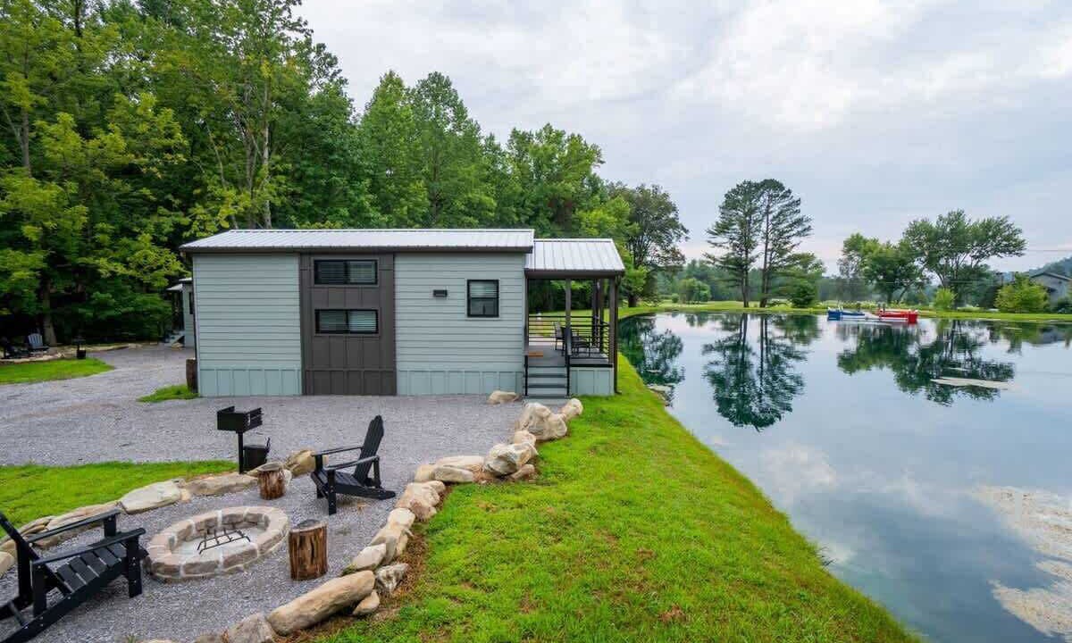 Photo of Outdoor in Pittman Center