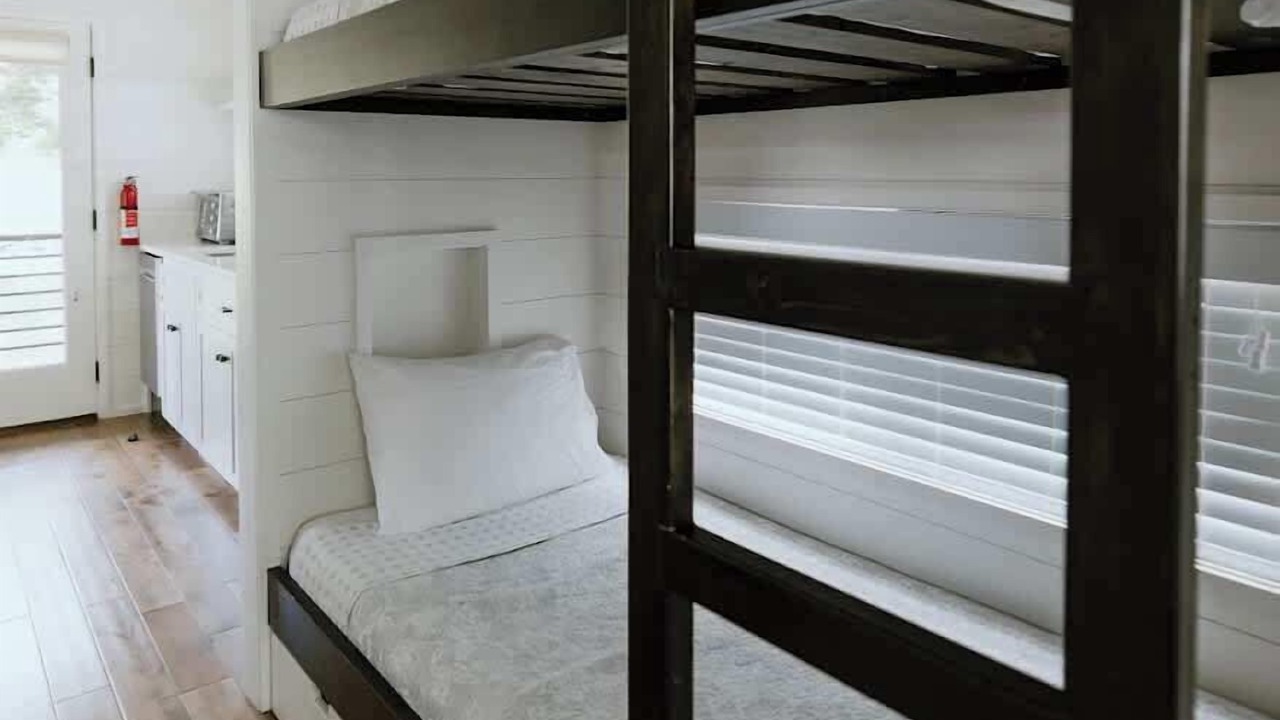 Photo of Bedroom in Pittman Center