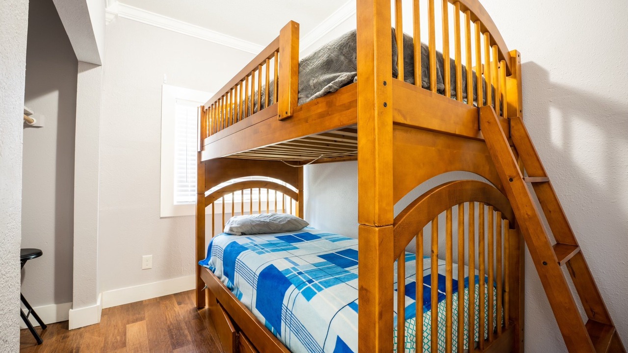 Photo of Bedroom in Hilltop