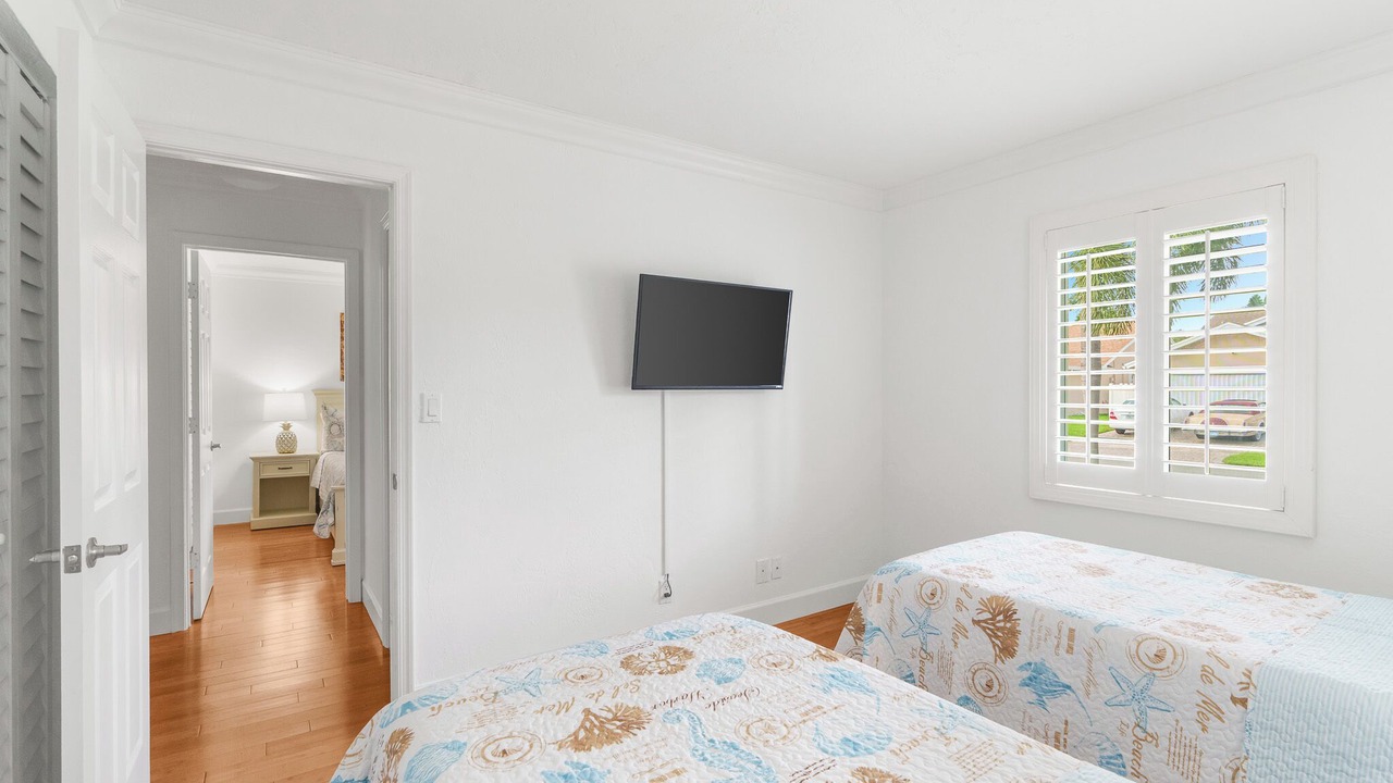 Photo of Bedroom in Dania Beach
