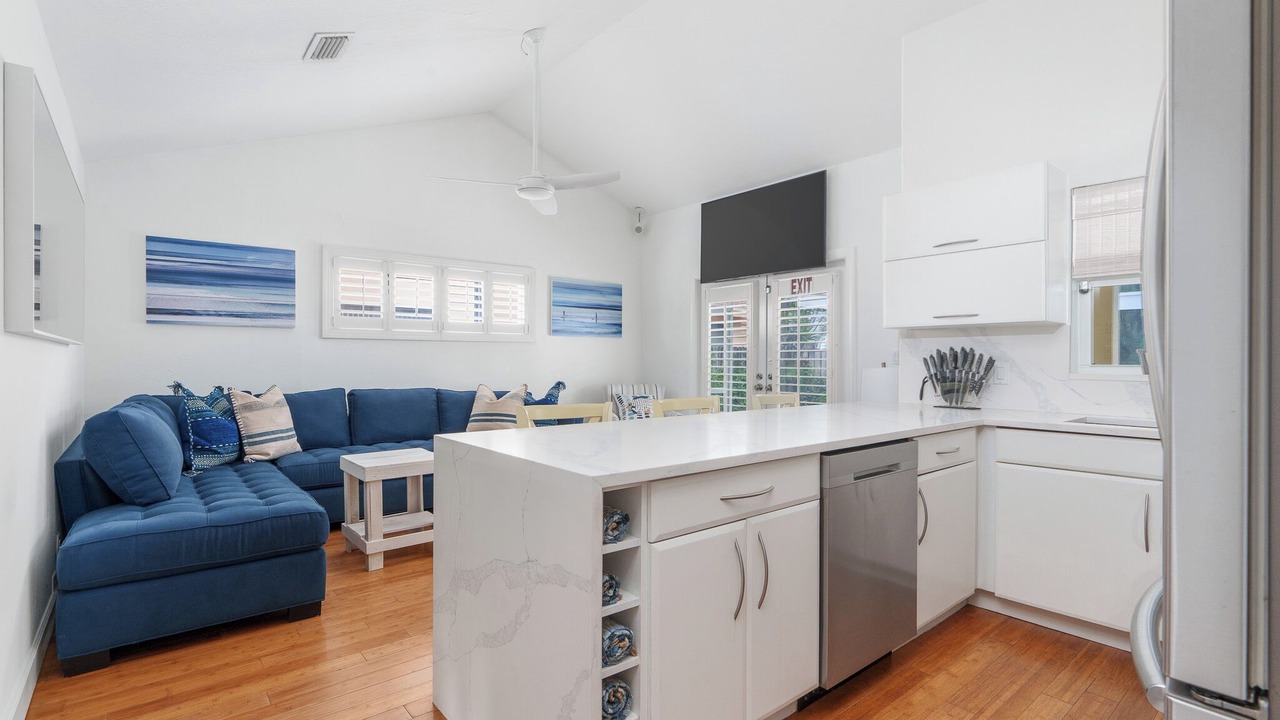 Photo of Livingroom in Dania Beach