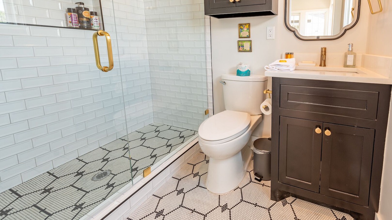 Photo of Bathroom in Eufaula